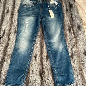 Maurice’s NEW Skinny Distressed Jeans 14